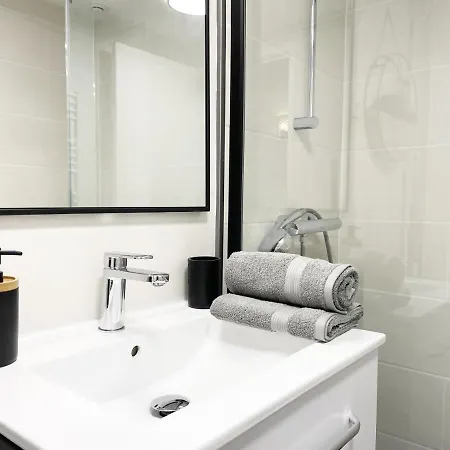 Apartment L'atelier By Izili - Cosy - Proche Futuroscope *